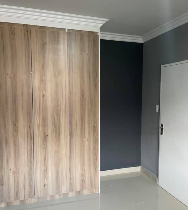 sunnyside 75 Reimar flat7.jpg